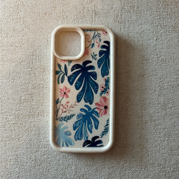iPhone 12 Pro case - Picture 1 of 4
